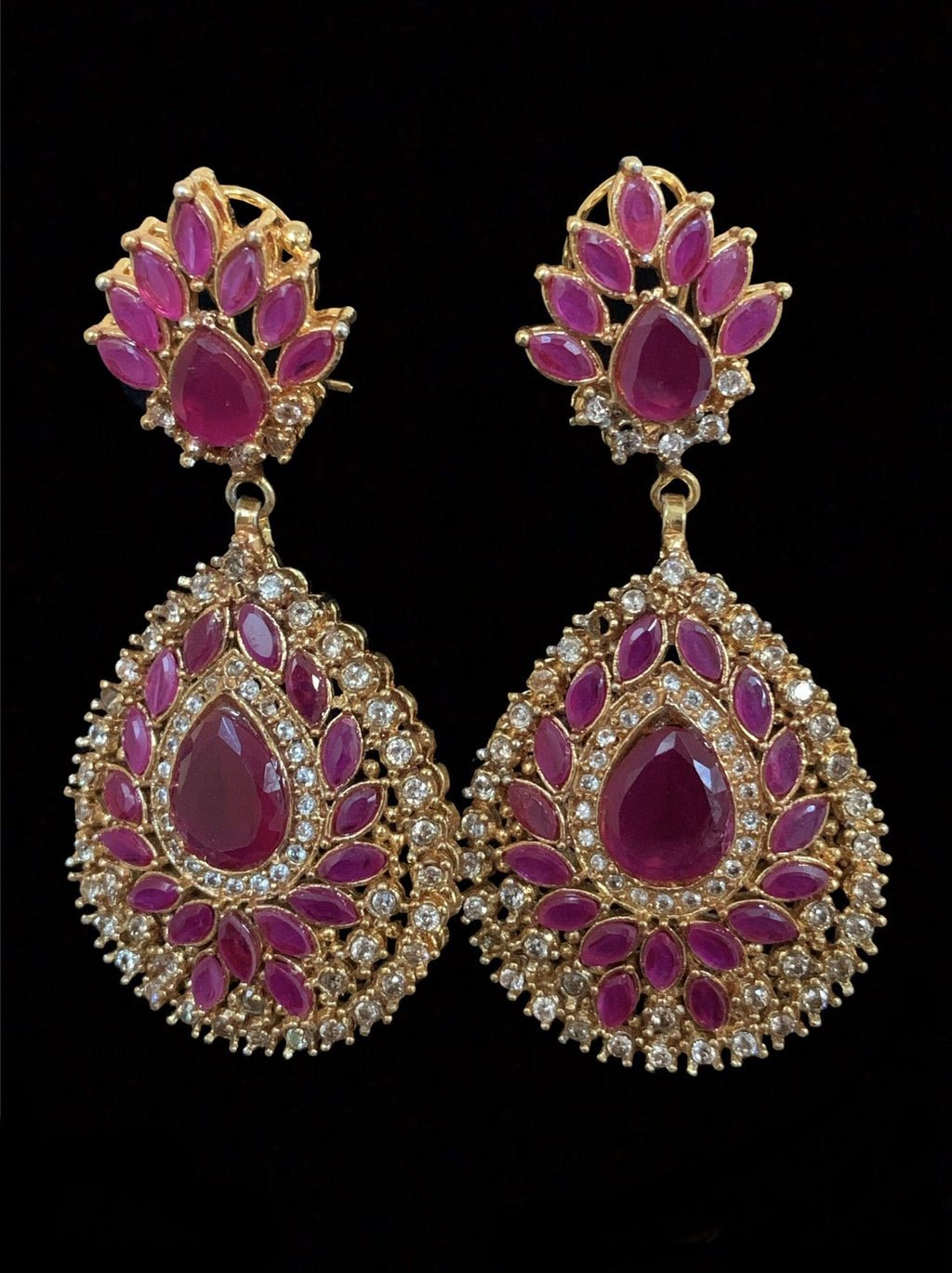 Rabeta necklace set  (SHIPS IN 4 WEEKS  )