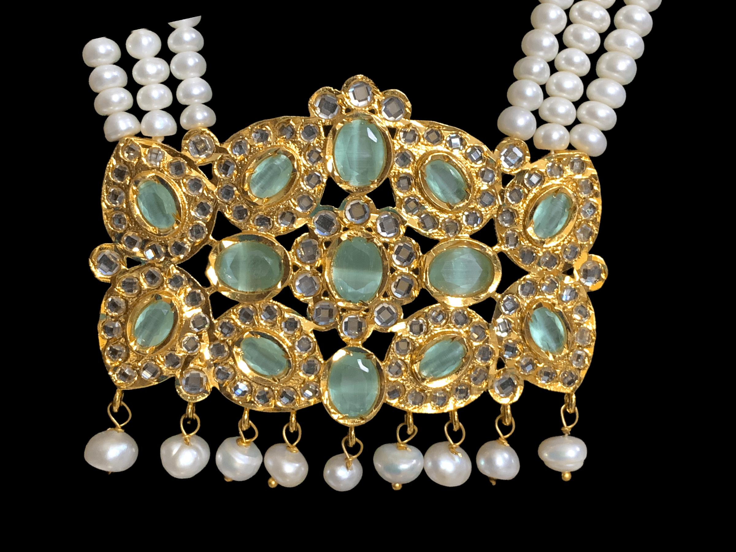 LN23 Sharnaz fresh water pearl necklace   In mint ( READY TO SHIP)