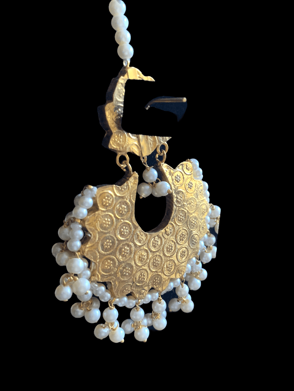 DER261 Eman kundan chandbali earrings with pearls( READY TO SHIP)