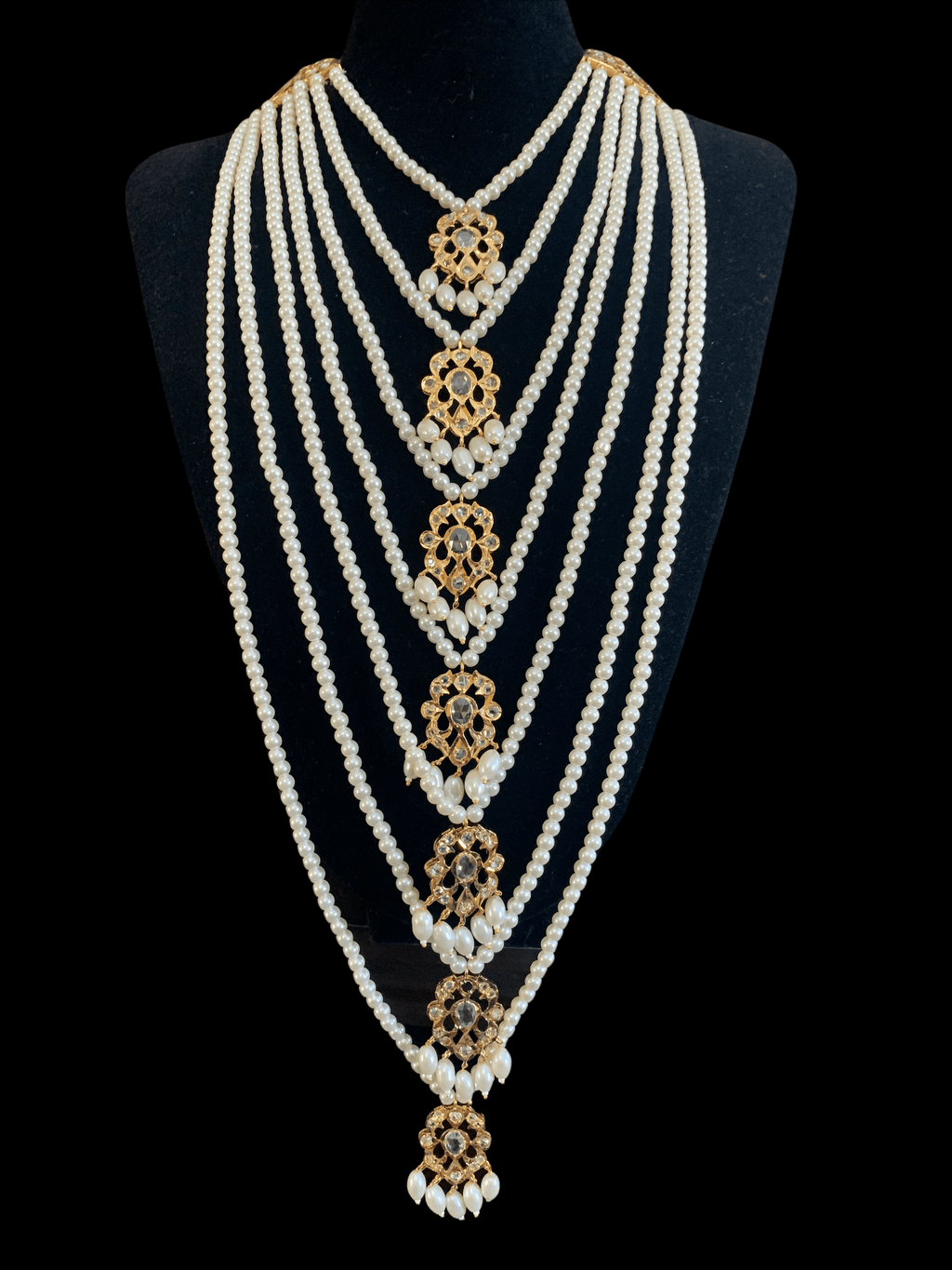 SAT24 Soha satlada in shell pearls  ( SHIPS IN 3 WEEKS )