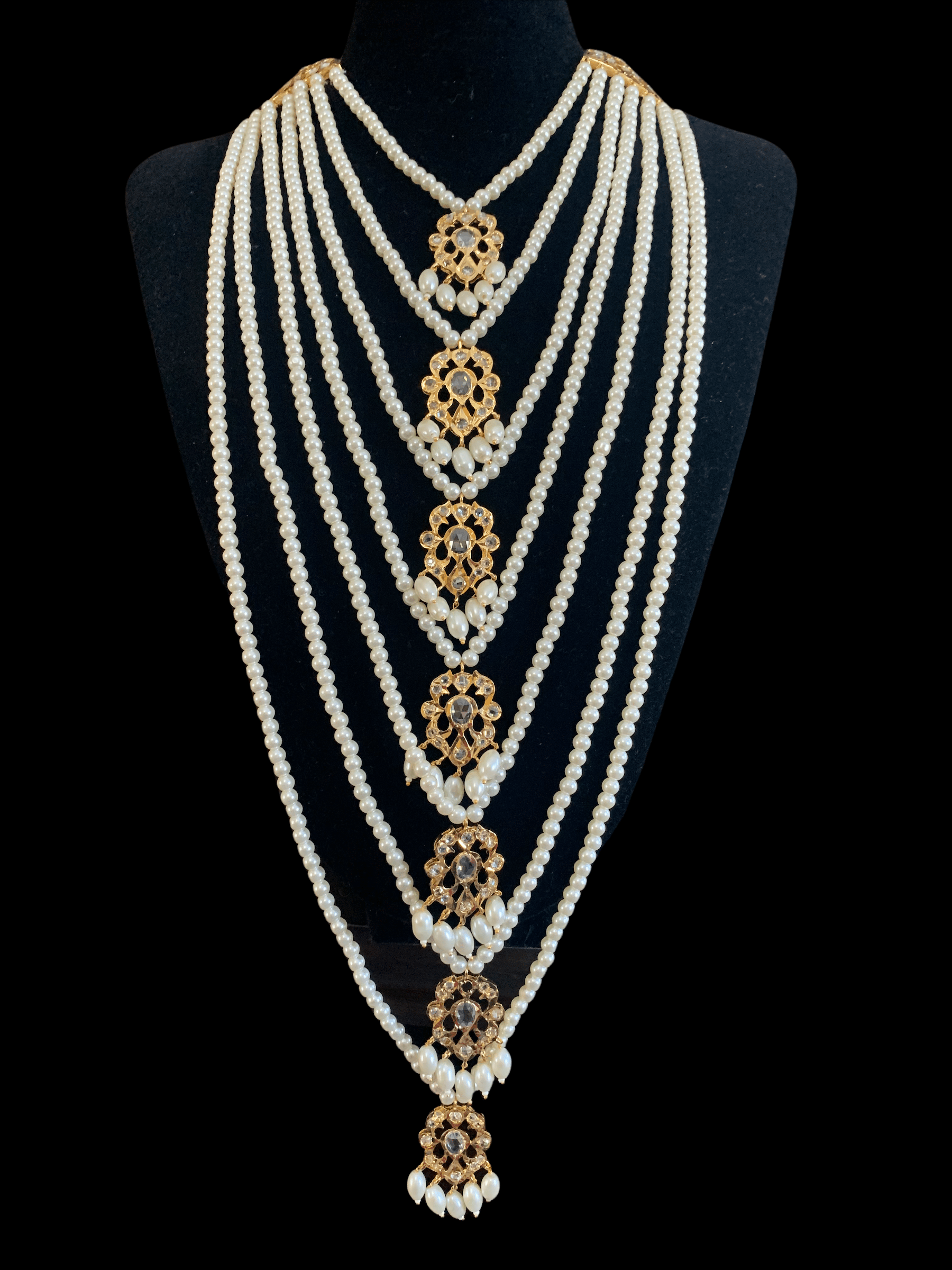 SAT24 Soha satlada in shell pearls  ( SHIPS IN 3 WEEKS )