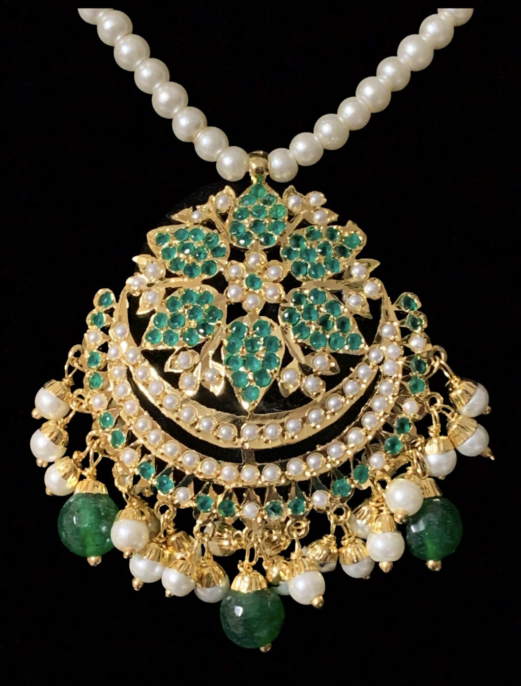 PS464 Mohini pendant set ( green ) ( SHIPS IN 2 WEEKS )