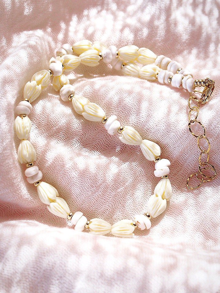 Pikake Puka Shell Necklace - Me'e