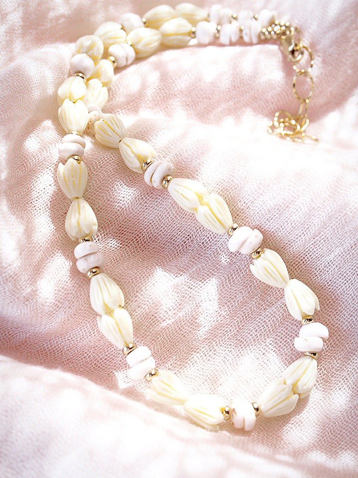 Pikake Puka Shell Necklace - Me'e