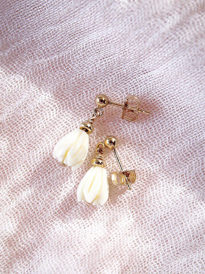 Pikake Stud Earrings - Aloalo