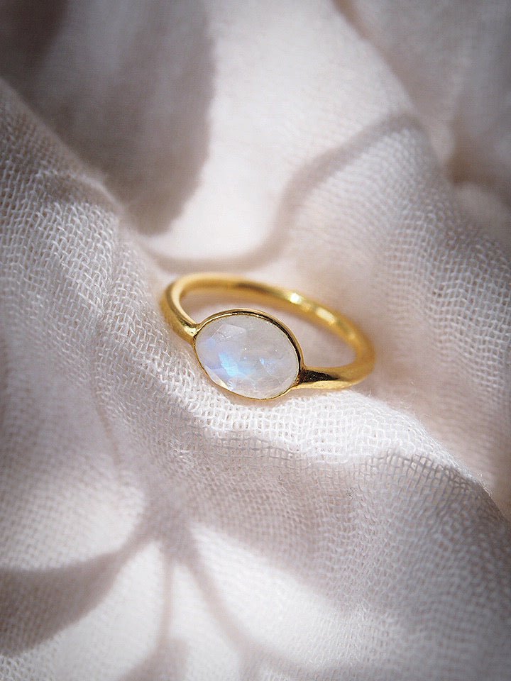 Rose Cut Rainbow Moonstone Ring - Hokulani