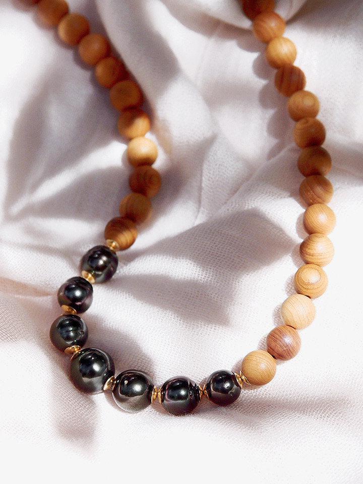Seven Tahitian Pearl Sandalwood Necklace - Moana