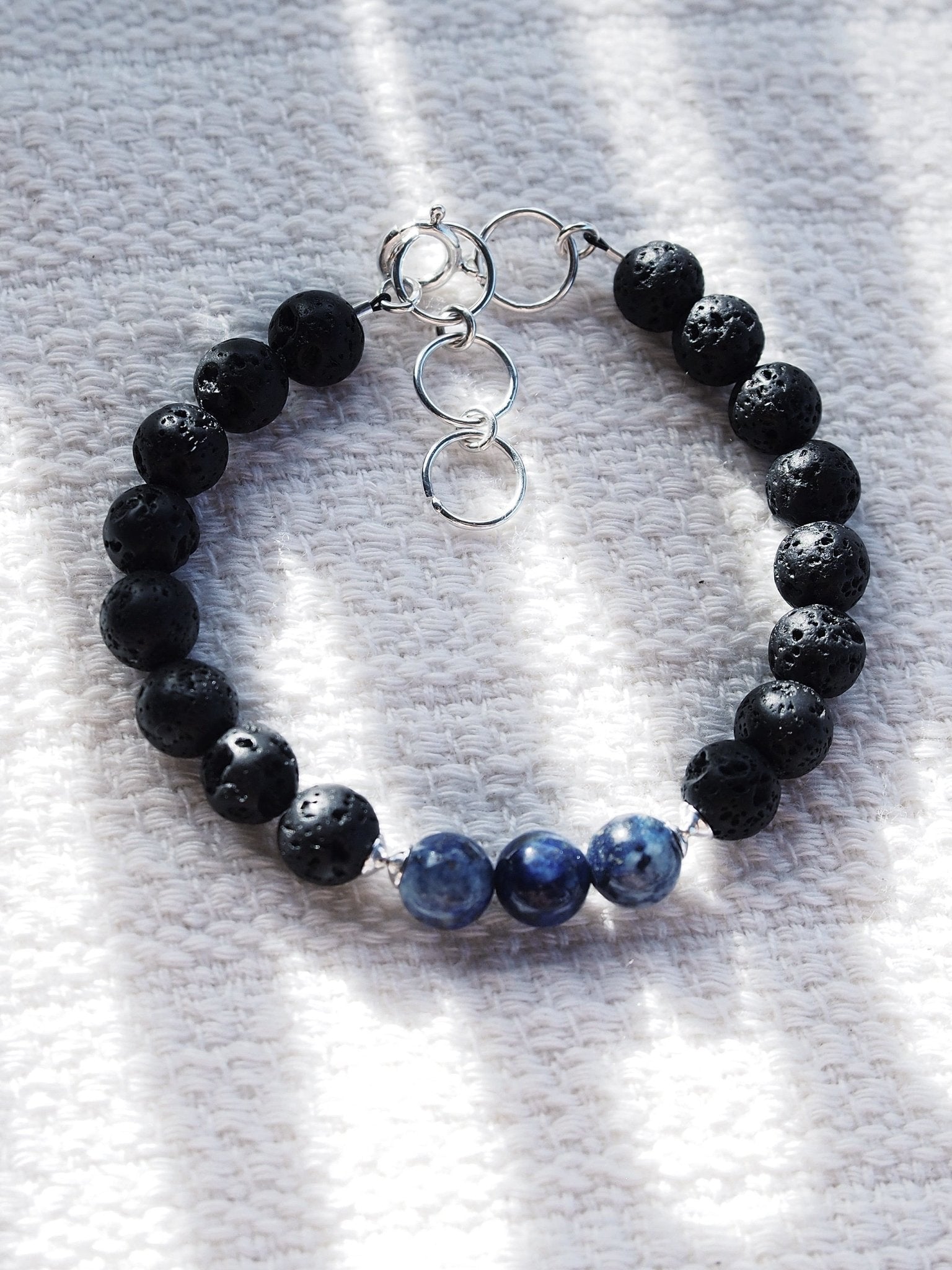 Unisex Men's Lapis Lazuli Lava Bracelet - Keahilani