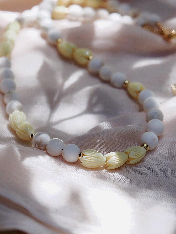 White Turquoise Pikake Flower Bead Necklace - Hakumele