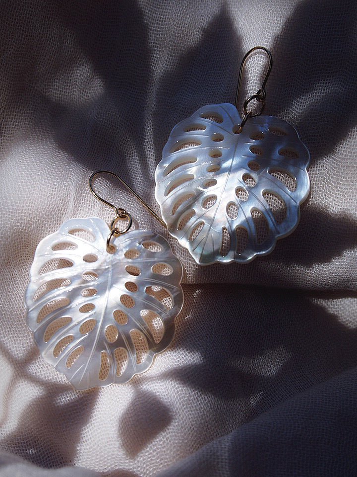 X-Large Shell Monstera Earrings - Kaliko